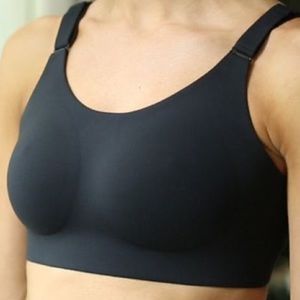 Lululemon booby bra nwt 36dd